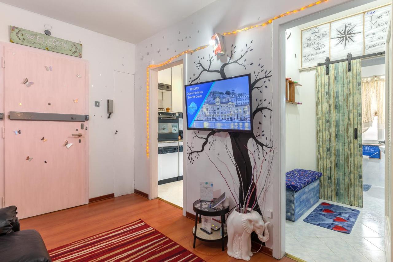 Lodge & Art - San Francesco - Trieste Center ***** Bagian luar foto